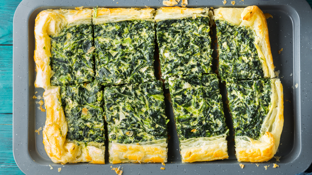 torta salata di spinaci e scamorza