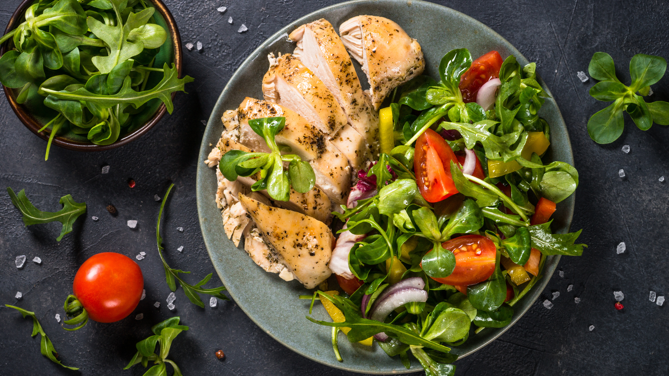 idee per un pranzo leggero insalata di pollo